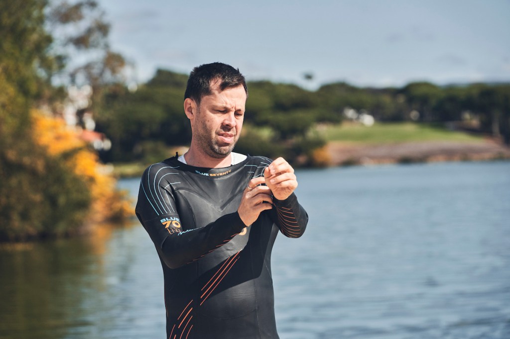 Gear tester trying on the Blueseventy Reaction wetsuit