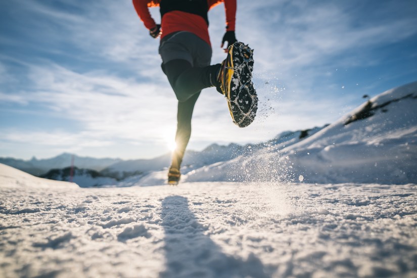 Expert tips for running in the snow