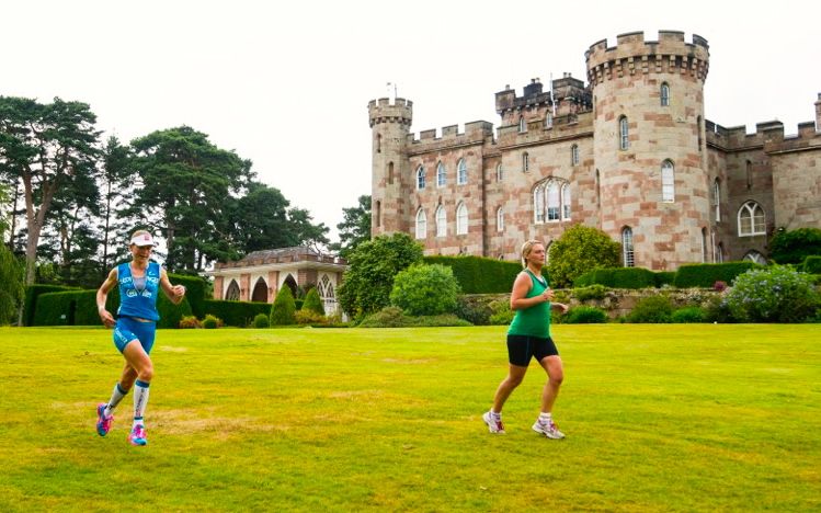 Gossage and Skipper grab the Gauntlet at Cholmondeley Castle Triathlon