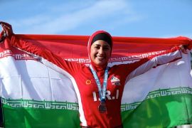 Iran’s first female triathlete endures a nervous wait for her WTS Grand Final paperwork