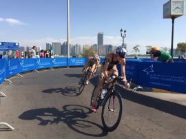 Gwen Jorgensen wins WTS Abu Dhabi with incredible run