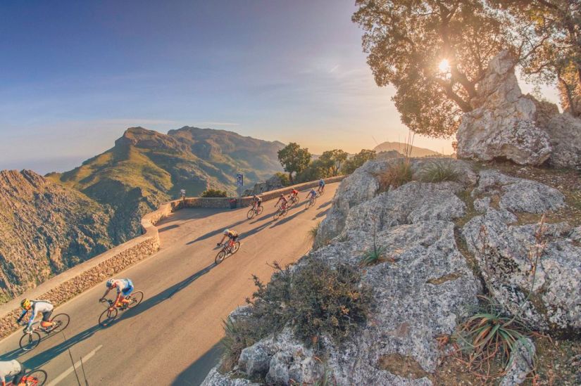 Mountain passes and long uphill struggles at the Mallorca 312