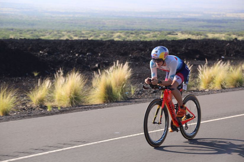 Lucy Charles second behind Daniela Ryf at Ironman World Champs