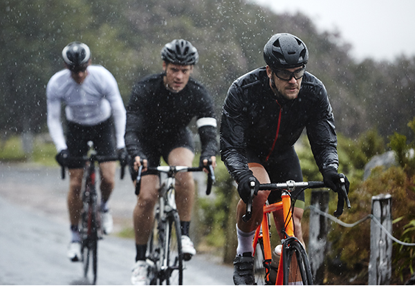 How to cycle in the rain and cope with wet conditions