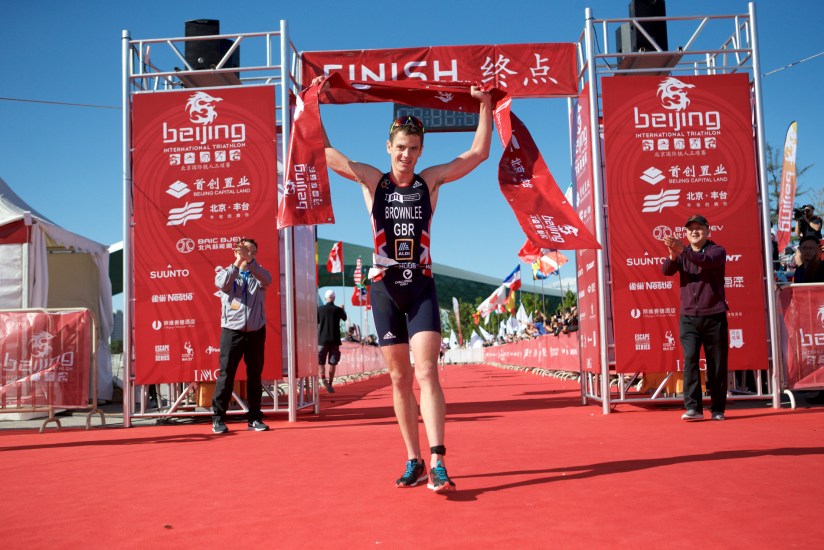 Jonny Brownlee wins Beijing Tri