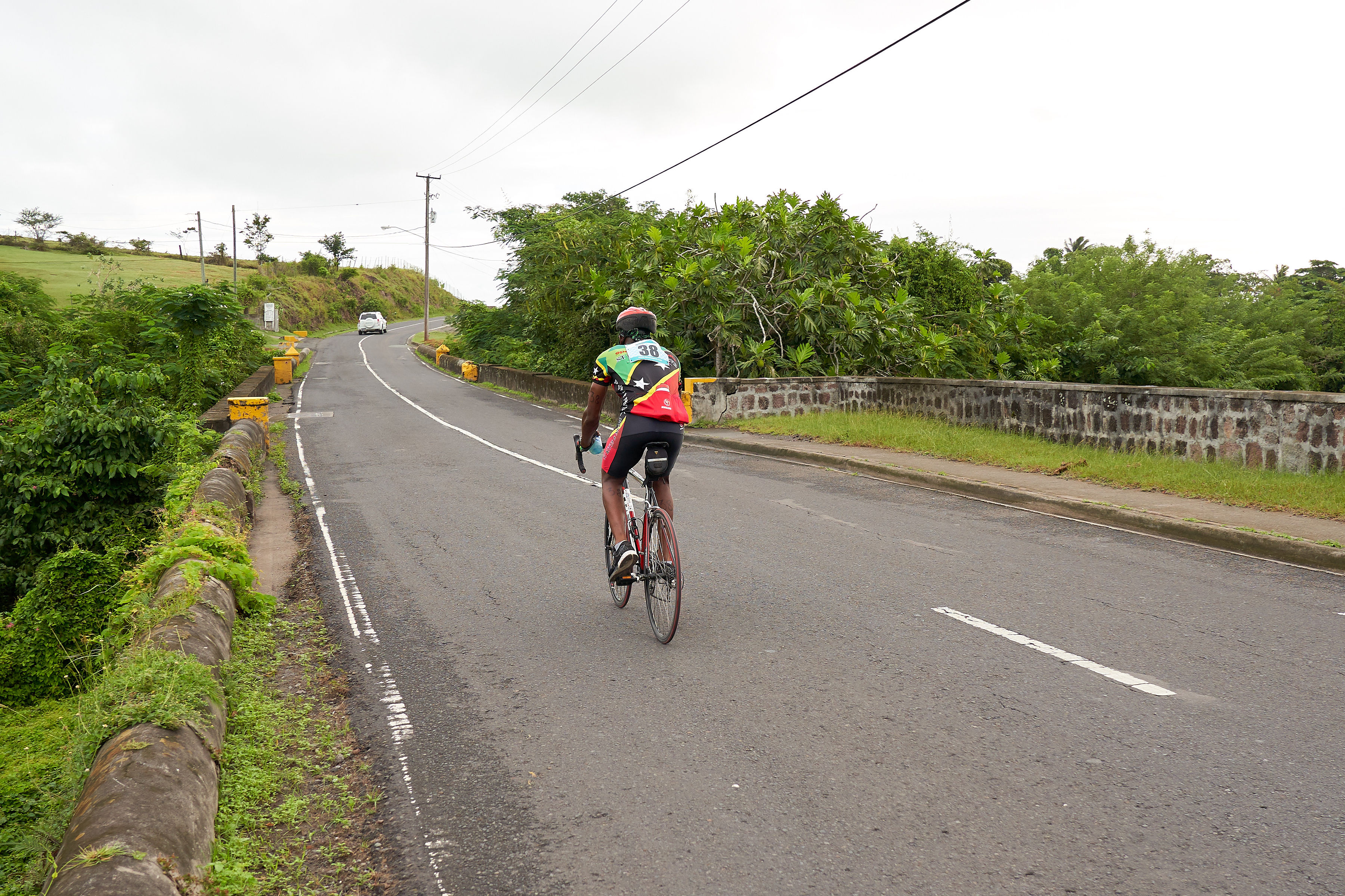 Competitors head out on the Nevis Triathlon bike course. Image: Ryan Delano