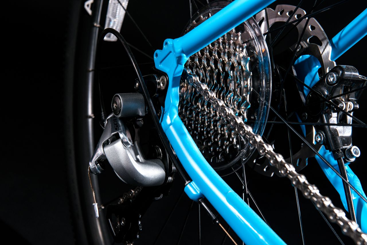 Pinnacle Arkose Four drivetrain