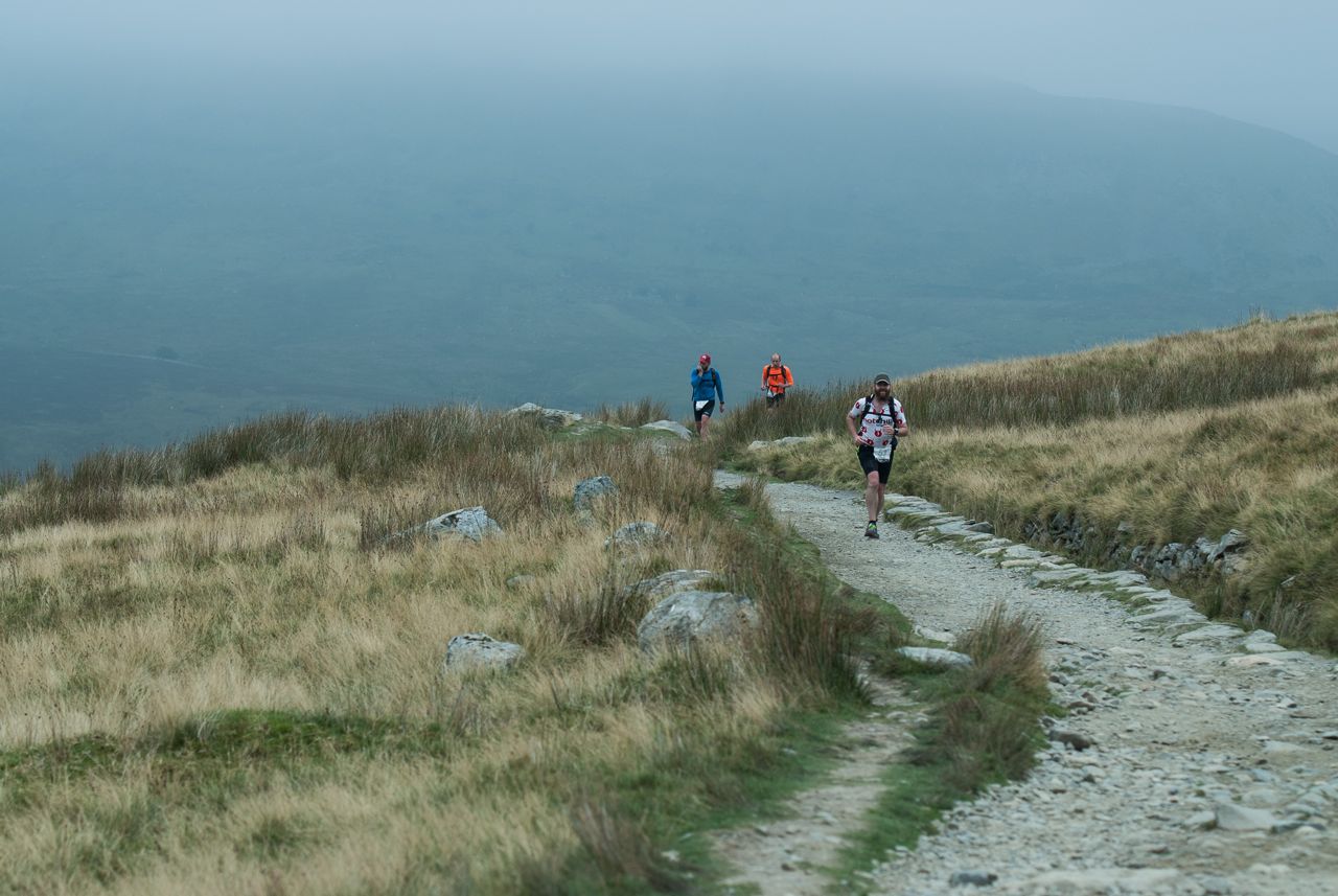 Triathletes running at the Brutal Extreme Triathlon 2014