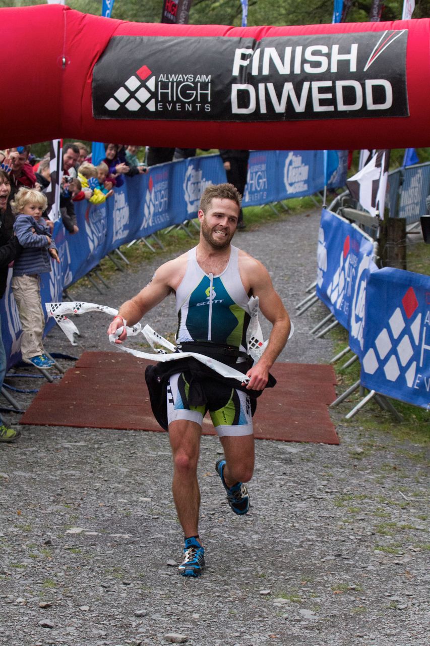 Huw Brassington wins Sprint Snowman Triathlon 2013