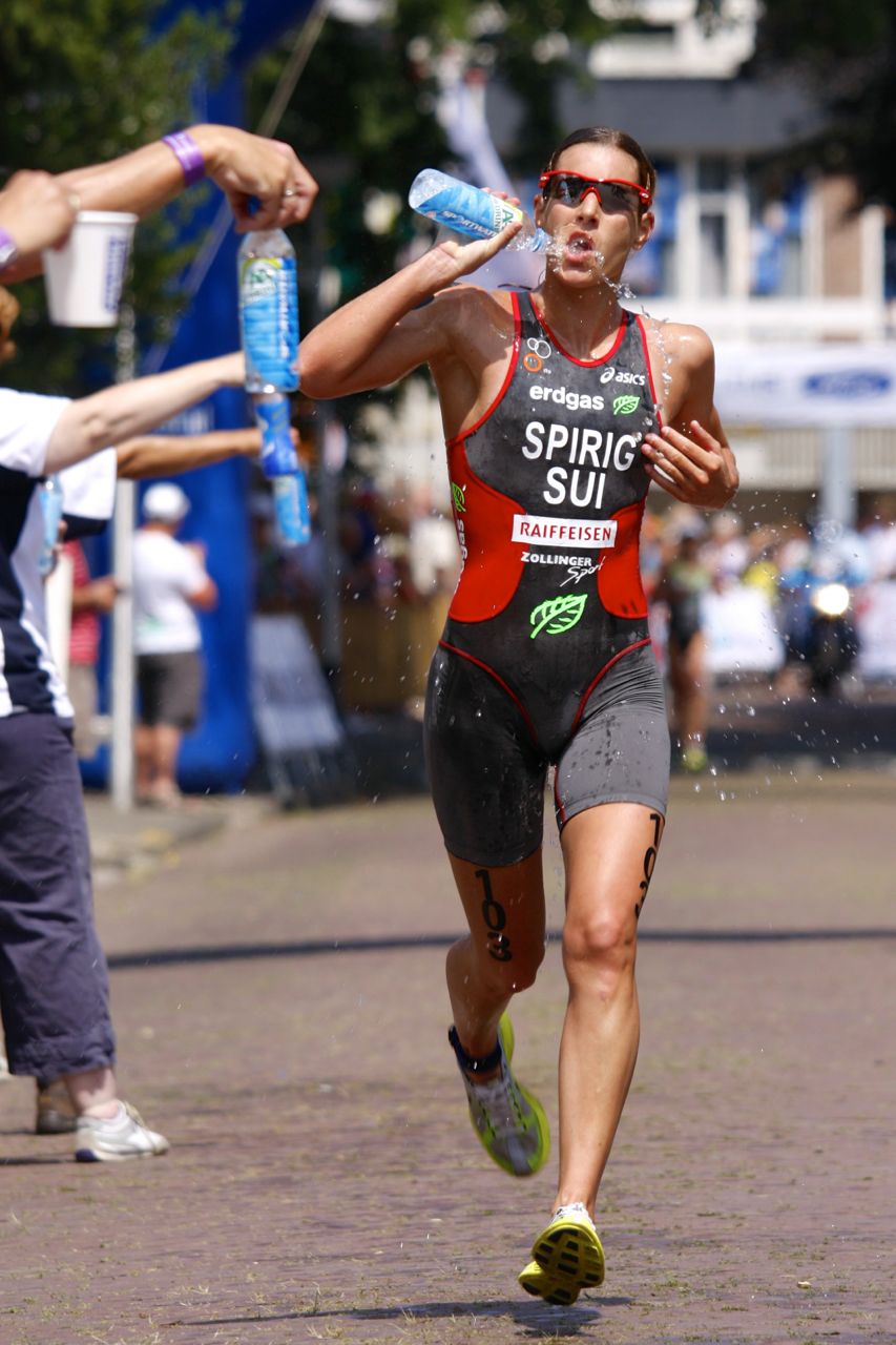 Triathlete on the run (image: ITU)