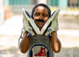 Neuff Red partner with Soles4Souls for used kit project