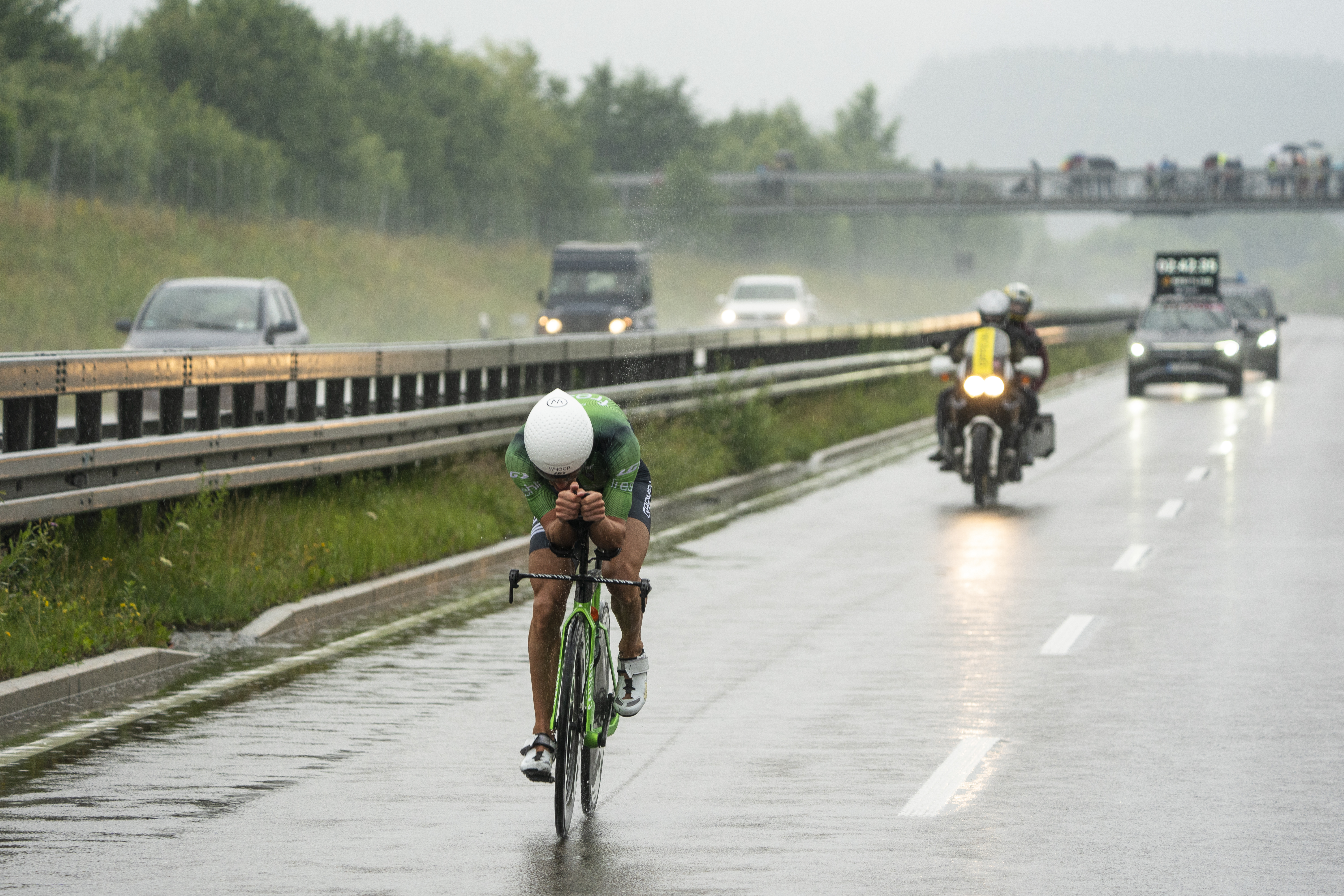 The heavens open on our racers, but an ever-aero Sanders hunkers down for the long-haul. 
