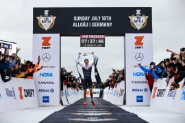 Triathlon world record smashed at Zwift Battle Royale