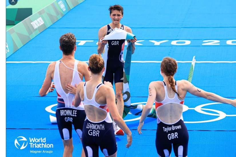 Olympic Mixed Team Relay: Great Britain win gold in Tokyo 2020 – with Jonny Brownlee winning his third Olympic medal