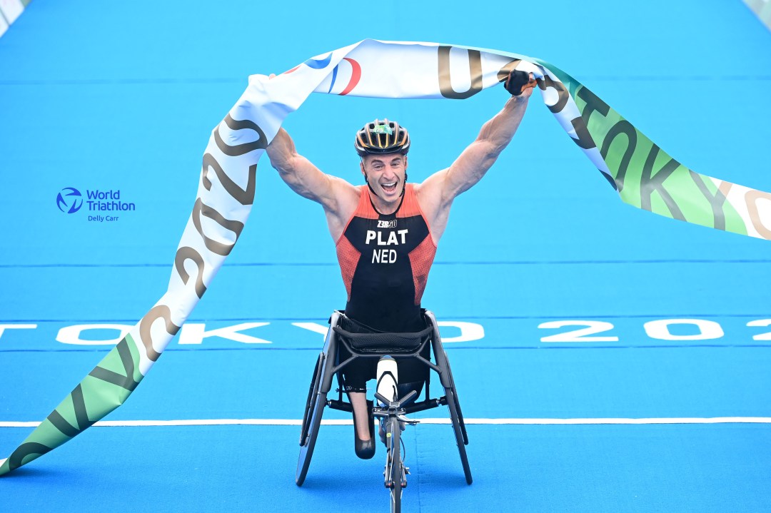 Jetze Plat taking Paralympic title number 2 at the Tokyo 2020 Paralympic Games
