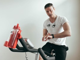 How to fuel and hydrate your indoor bike sessions