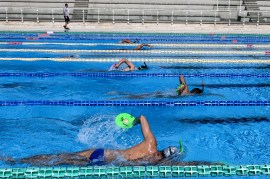 How to use a swim snorkel correctly