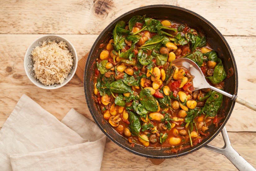 Butterbean, mushroom and spinach bhaji