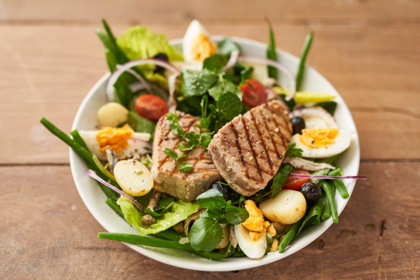 Tuna Niçoise salad