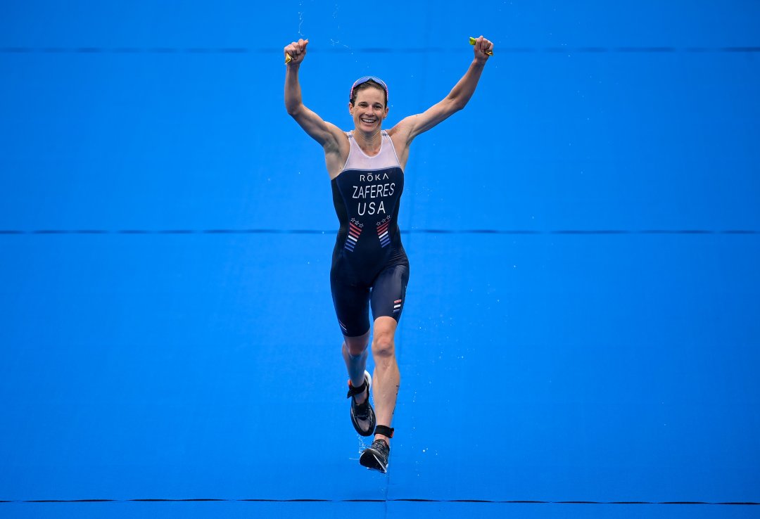 Katie Zaferes competing in the triathlon at Tokyo 2020
