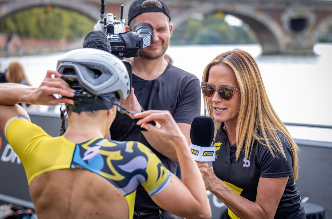 Annie Emmerson interviews Taylor Spivey at the 2022 Toulouse Super League race