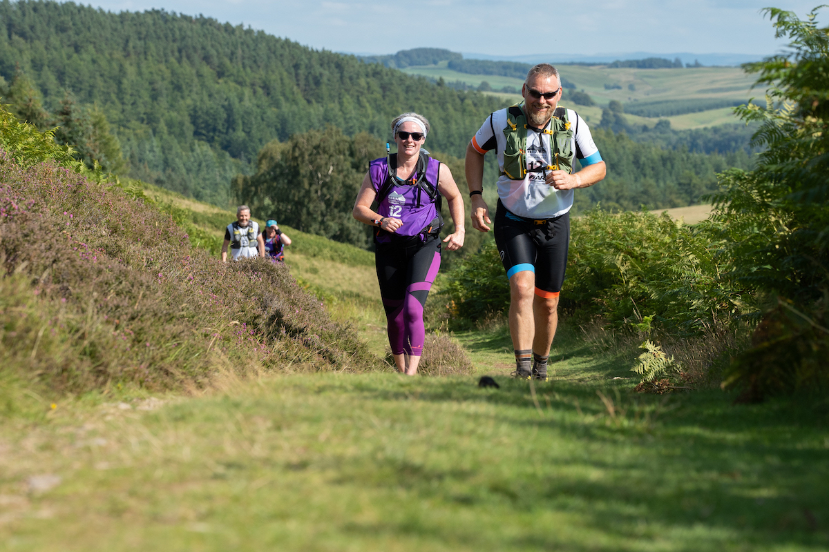 Dave Harcourt and teammate Megan on the run leg at Itera-lite 2023