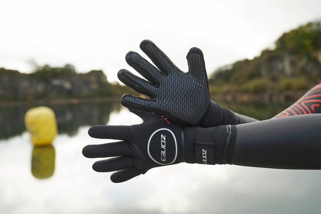 Zone3 Heat-Tech Swimming Gloves