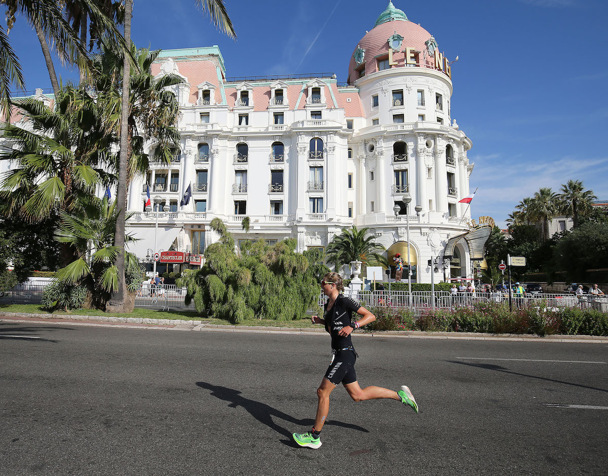 Imogen Simmonds on the run leg of the 2019 Ironman 70.3 World Championship in Nice, France