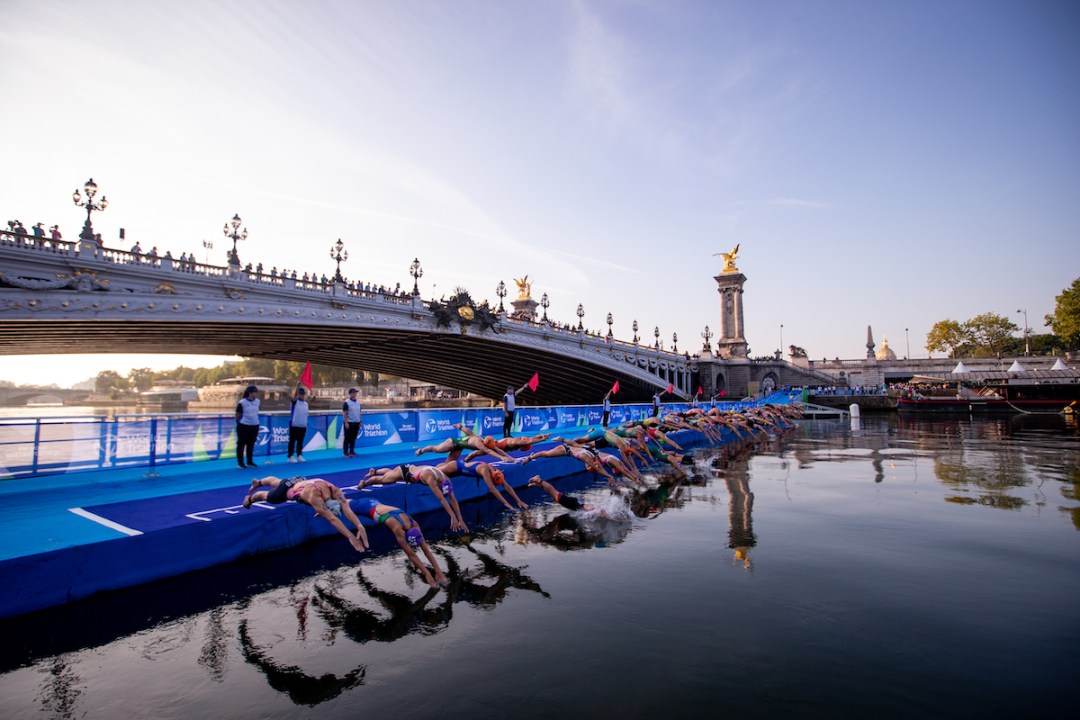 The women's Paris Olympics triathlon text event gets underway in Paris, France, 2023