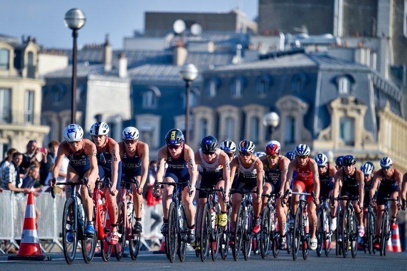 Who are the fastest cyclists in triathlon at the Olympics?