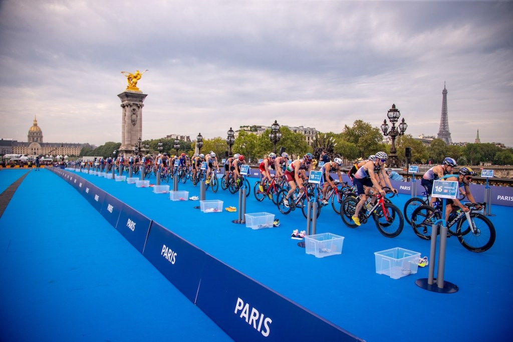 The Paris bike course is flat with little technicality, so scenes like above in the test event could be repeated in the Games