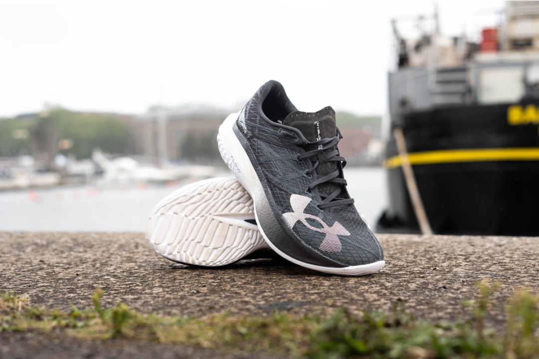 Close-up Under Armour Veolciti Elite 2 running shoe