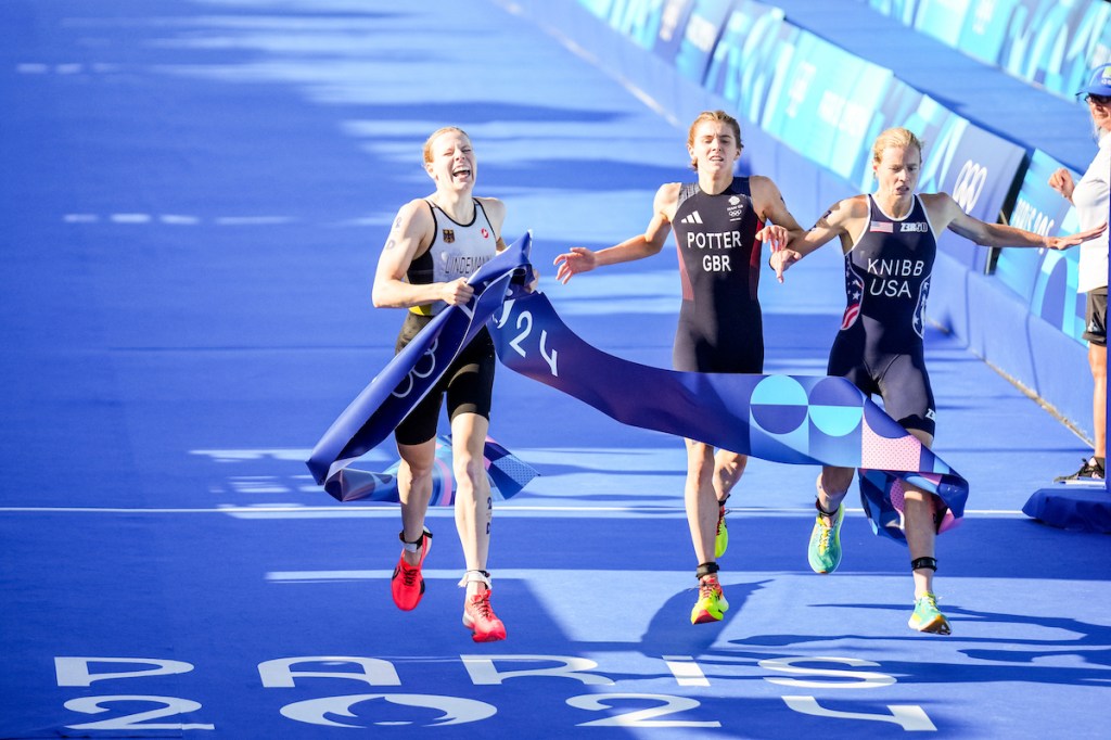 Laura Lindemann wins mixed relay triathlon gold in Paris Olympics