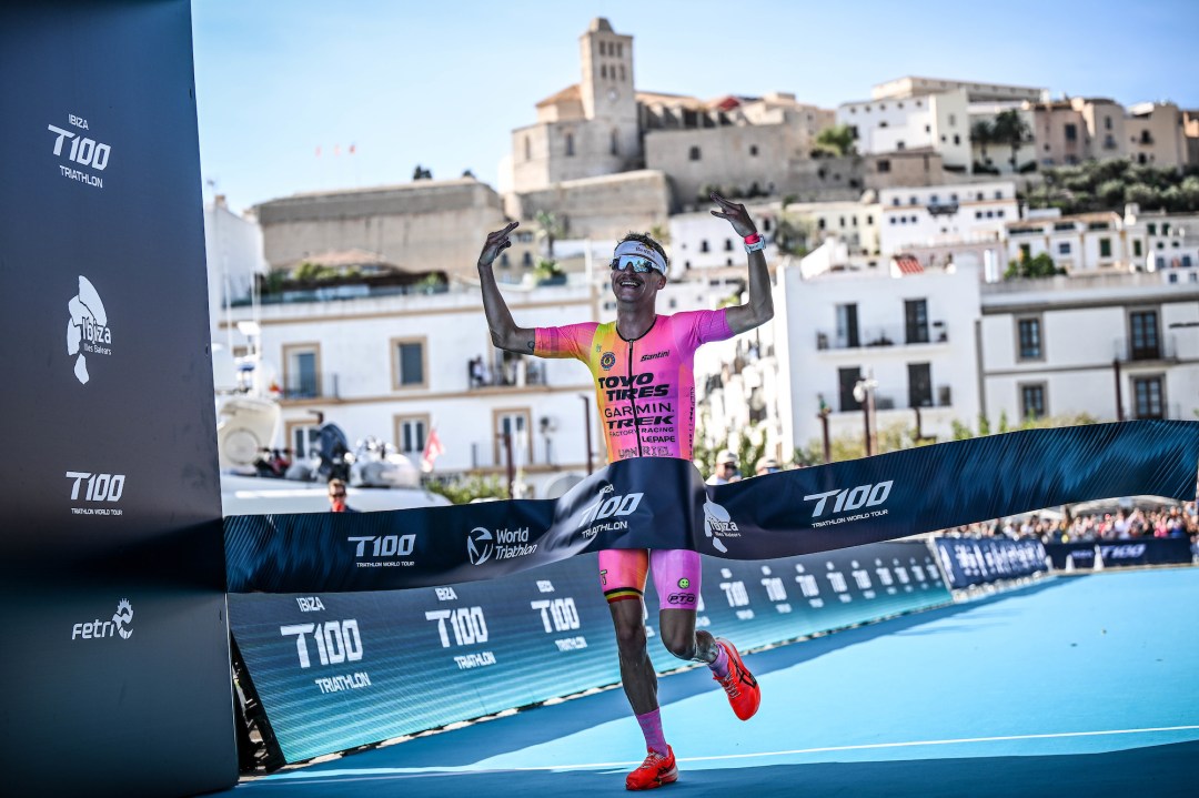 Marten Van Riel wins the men's T100 Ibiza race in Ibiza