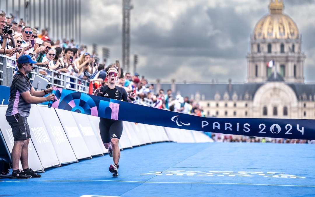 Megan Richter wins the PTS4 women's race at the 2024 Paris Paralympic Games