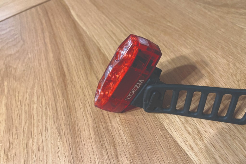 Cateye Viz 300 rear light